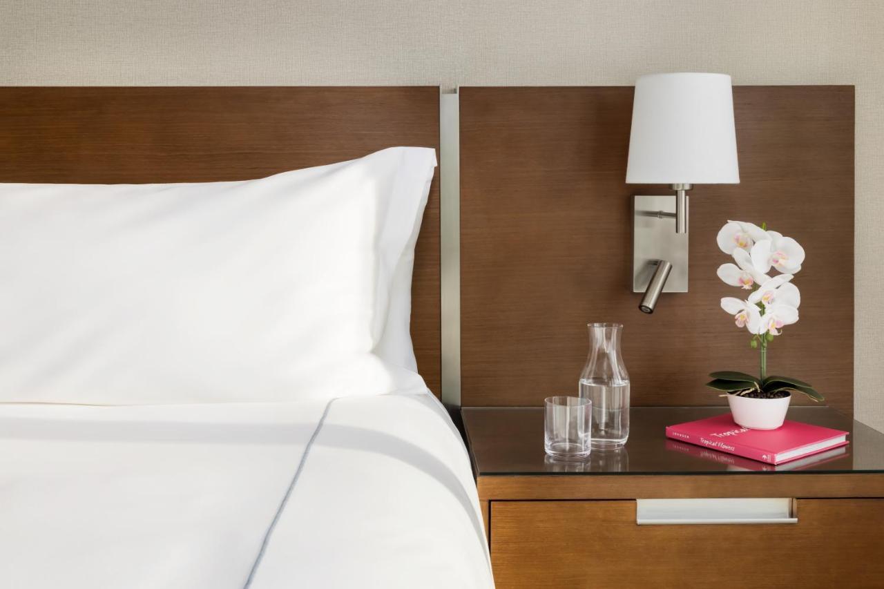 Deluxe Zimmer mit Kingsize-Bett und Balkon - barrierefrei