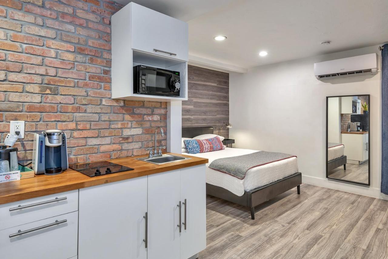Cabana Suite