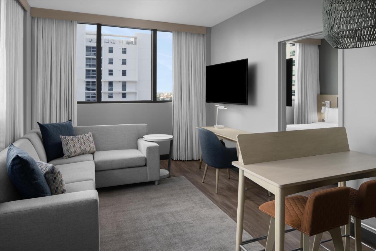 One-Bedroom Larger King Suite Sofa Bed City View Mobility Hearing Accessible Roll Shower,1381226069:JPEG