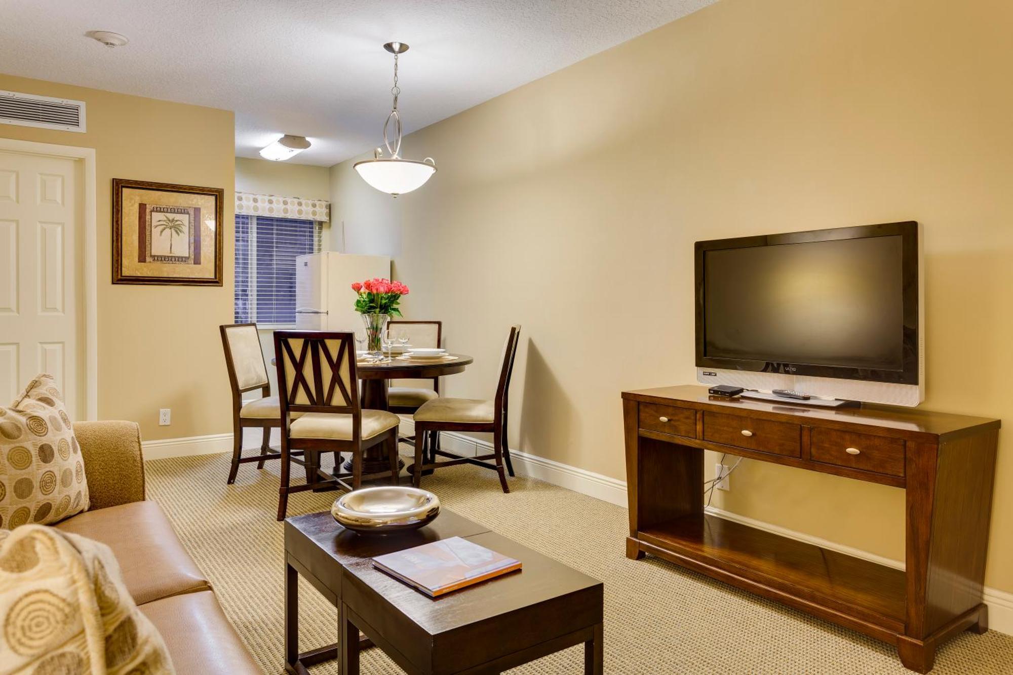 Queen Suite