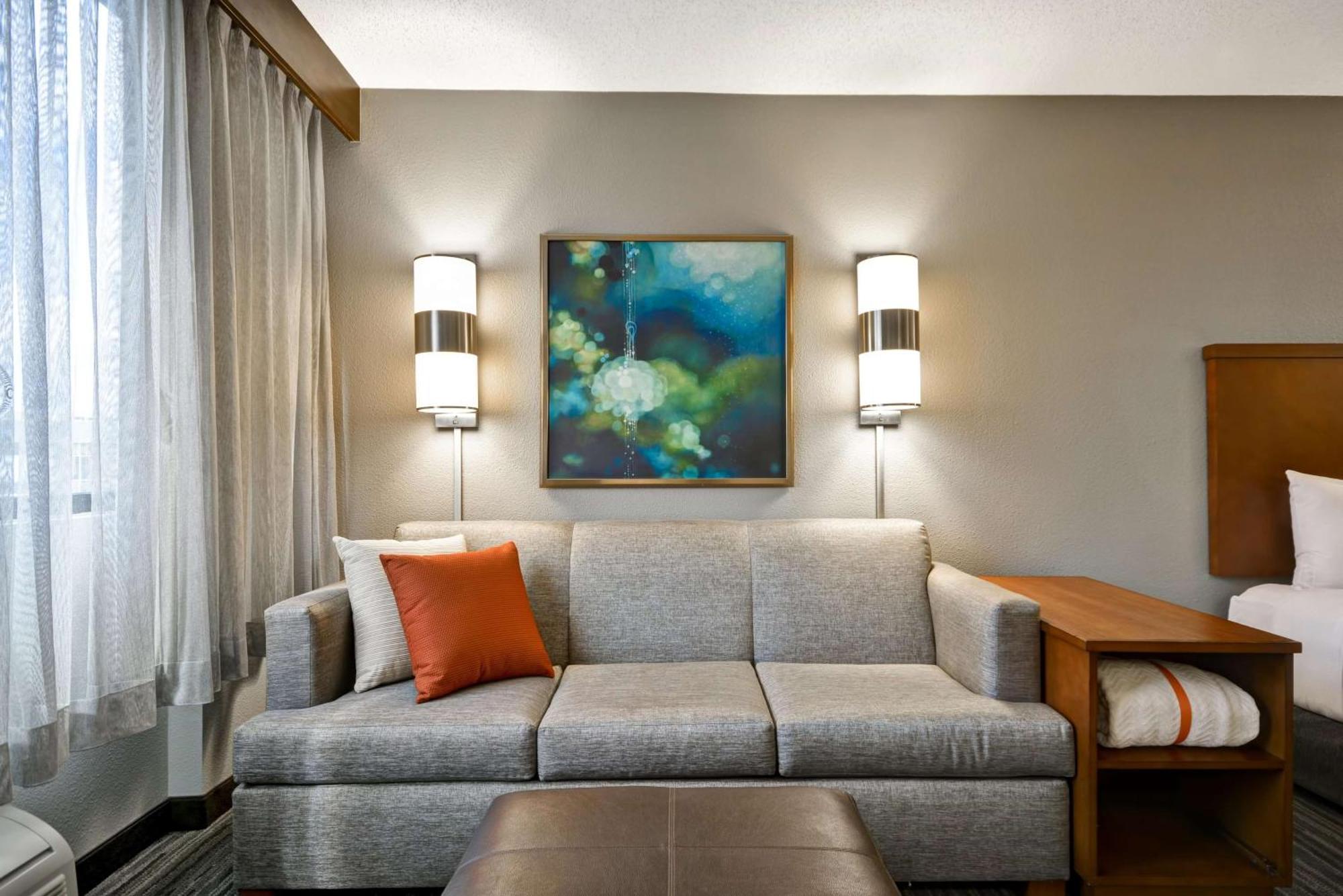 King Room with Sofa Bed - High Floor