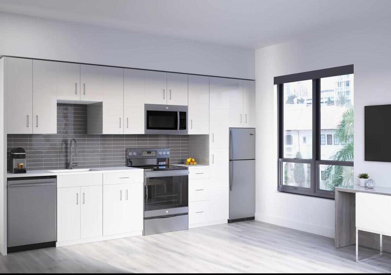 One Bedroom Queen Suite,1294547269:JPEG