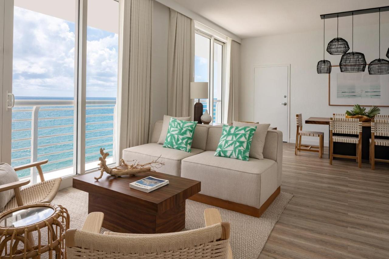 Suite Hospitalité avec 1 Lit King-Size - Vue sur Océan - Chambre d'Angle