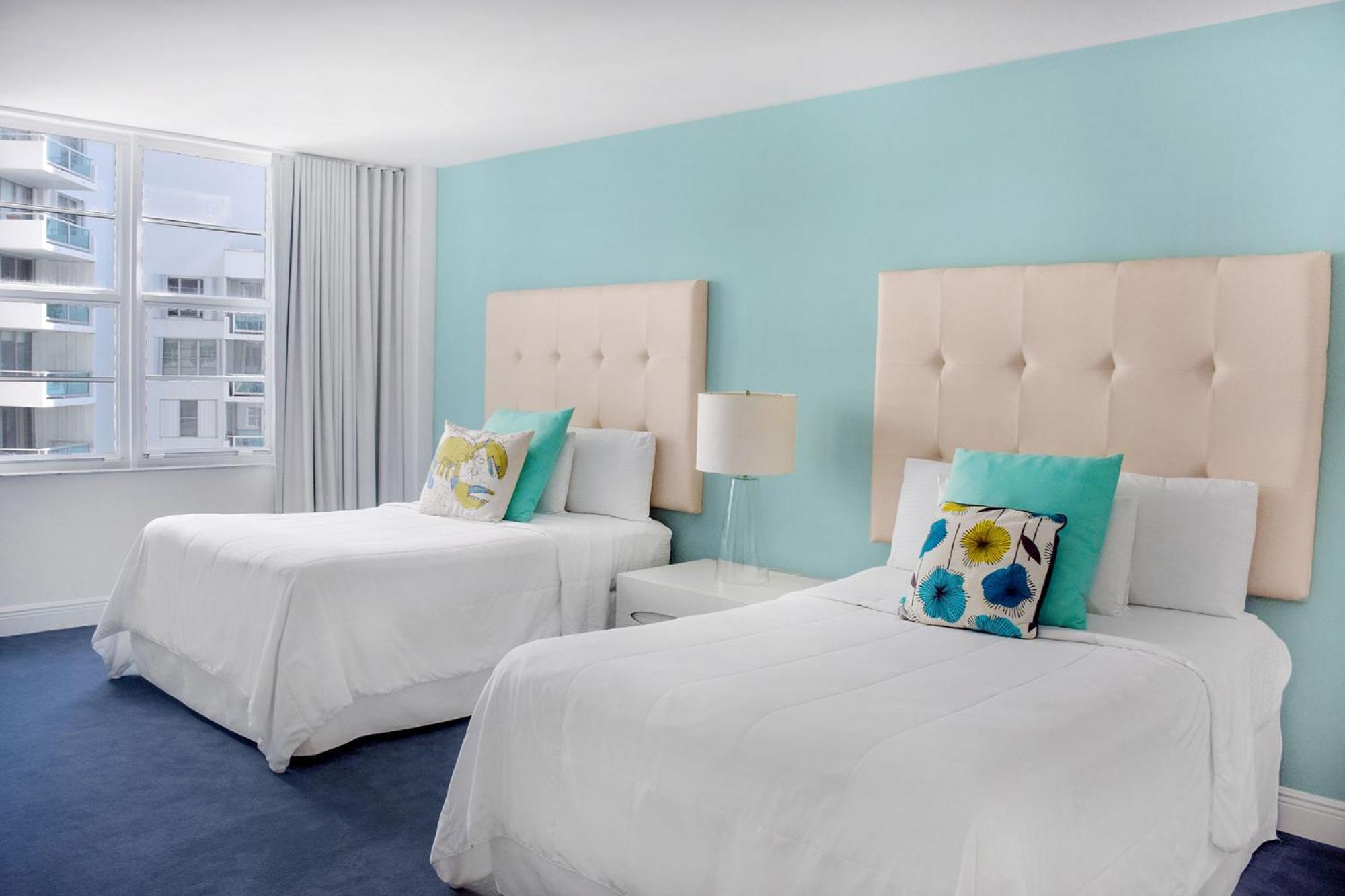 Deluxe Cityview Suite 1 Bedroom & 15 Bath Balcony