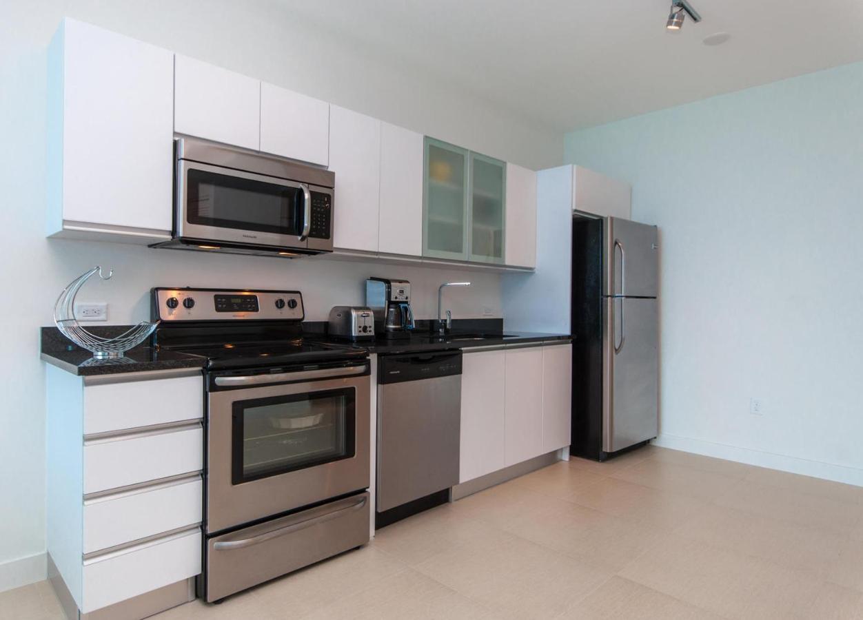 Executive One Bedroom King Suite with Terrace,1483465610:JPEG