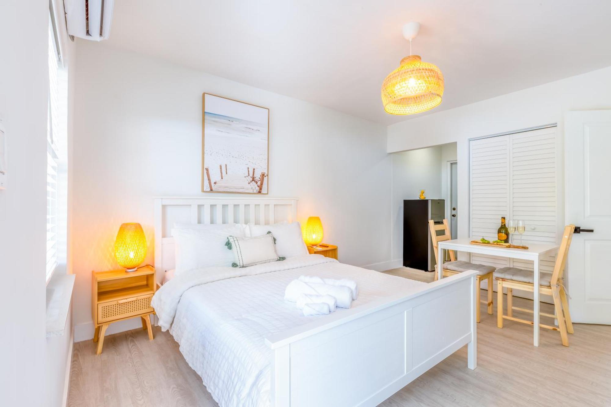 Standard Suite,1503201721:JPEG