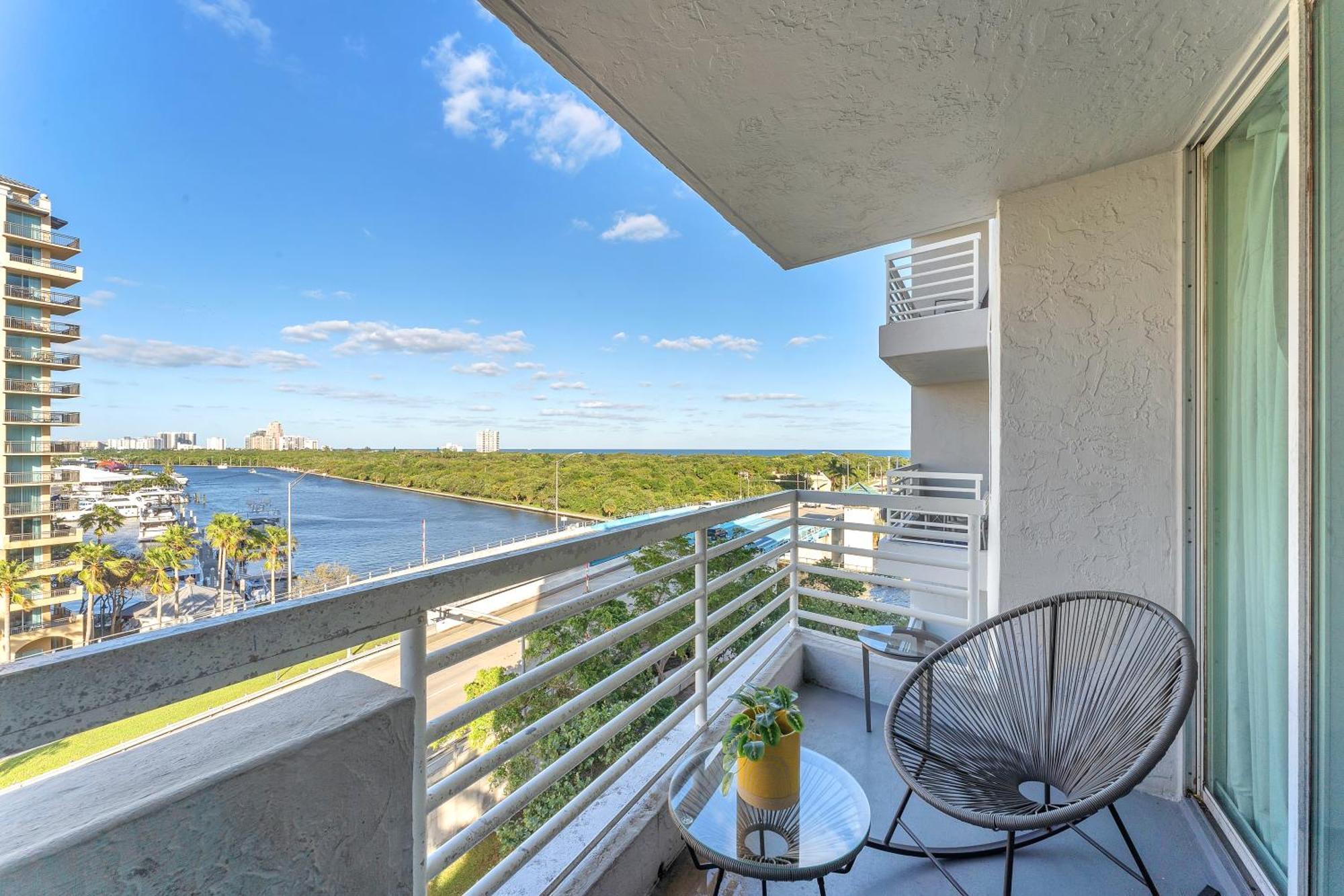 Two-Bedroom Suite,1532885026:JPEG