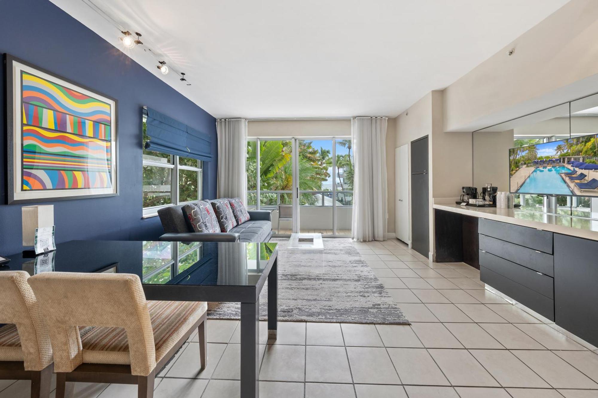 Sagamore Garden View Suite,1363386206:JPEG