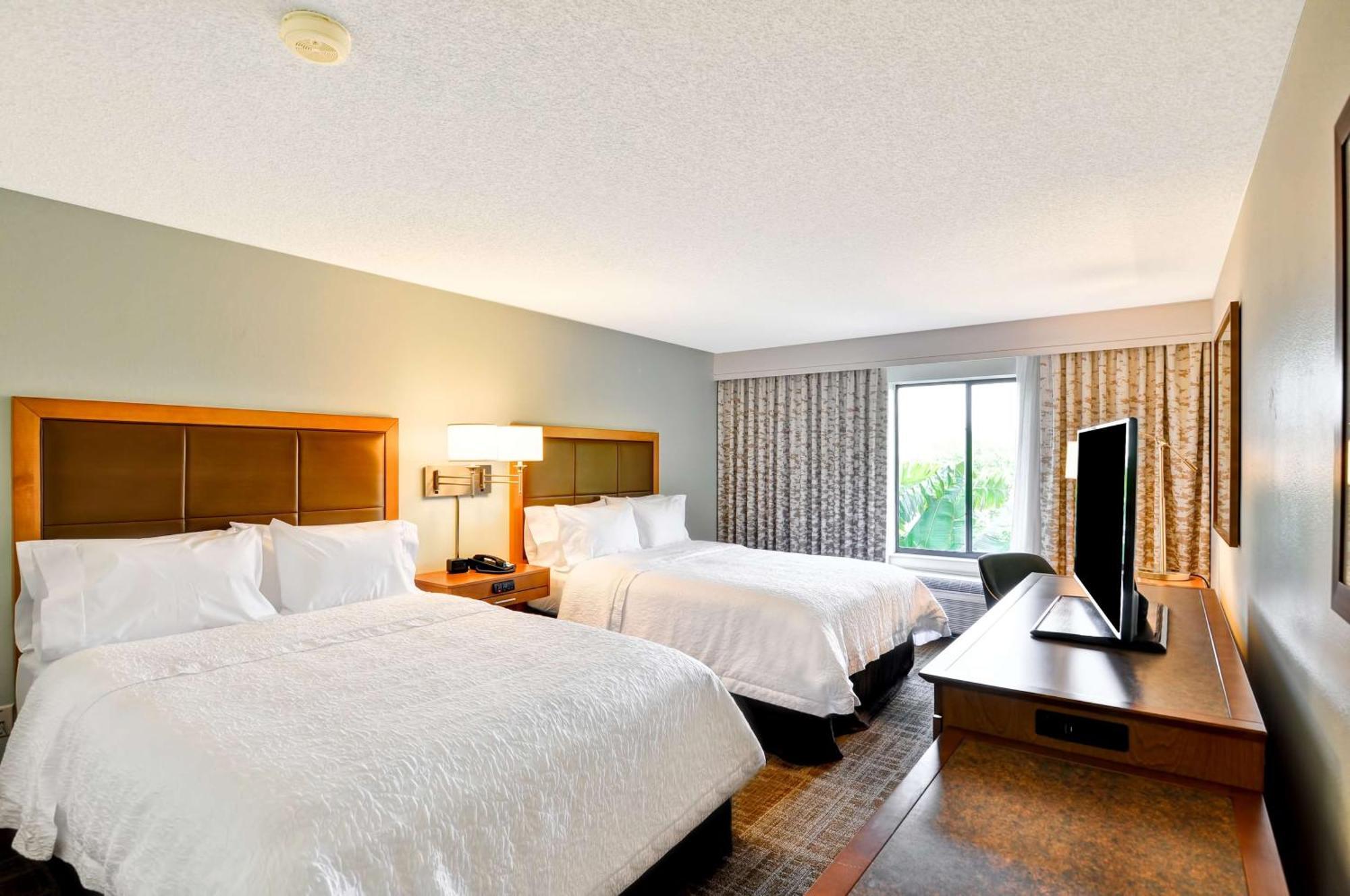 Room with Two Queen Beds - Non-Smoking,1552124614:JPEG