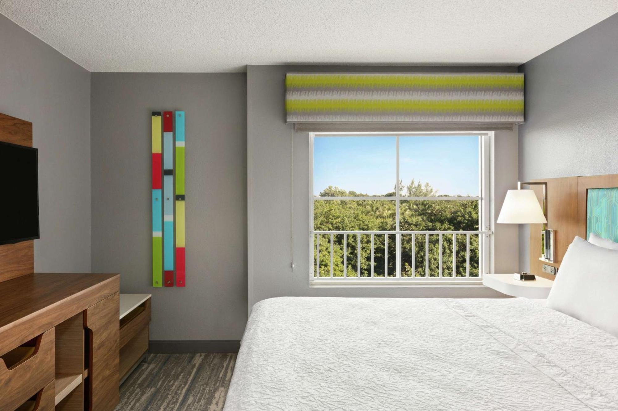 One-Bedroom King Suite - Non-Smoking,1707787193:JPEG