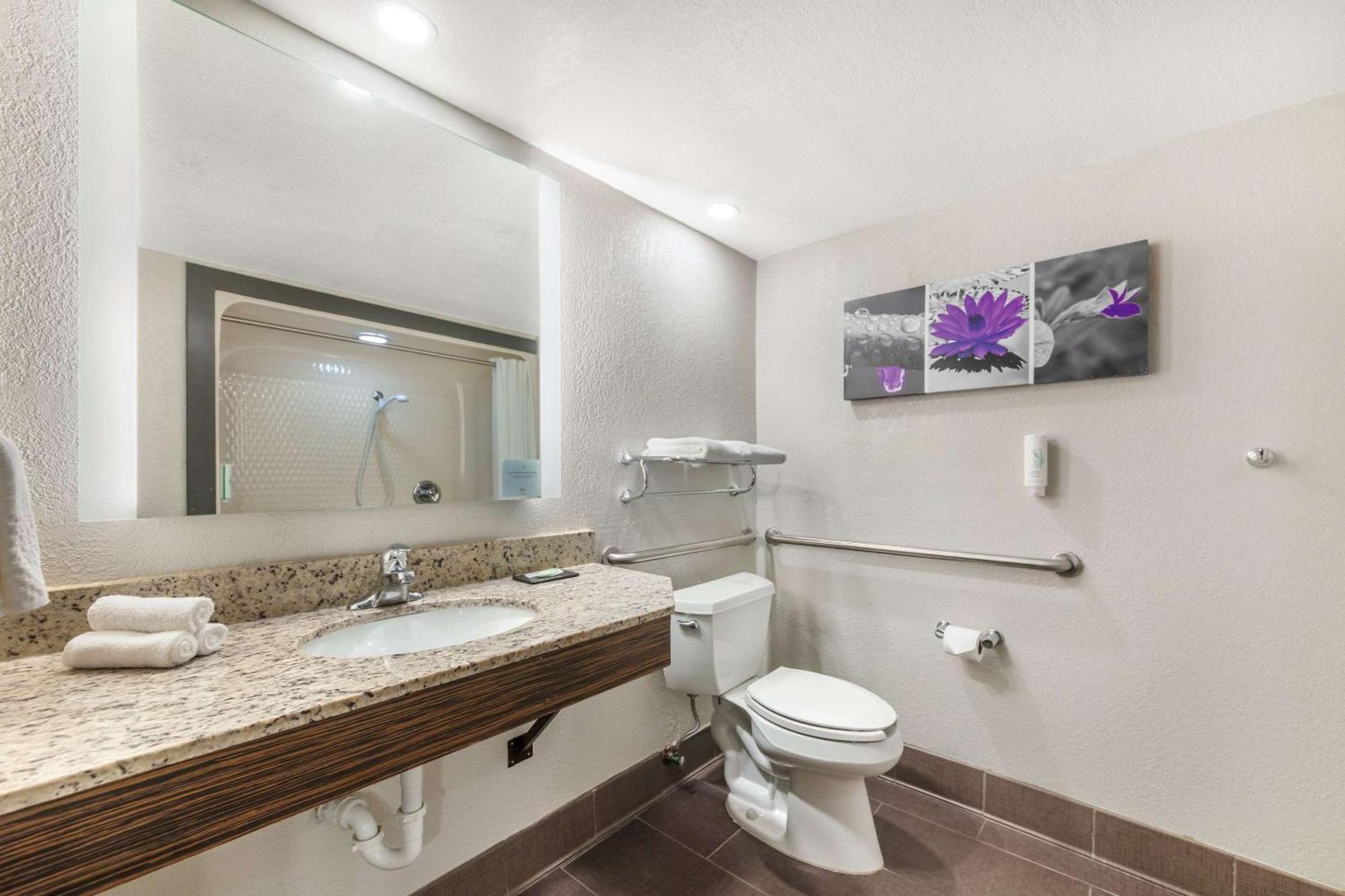 Queen Room - Disability Access/Non-Smoking,1643147385:JPEG