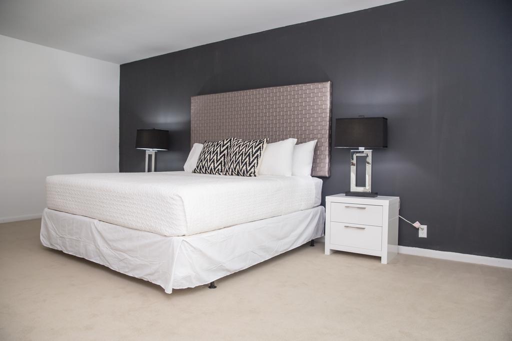 Deluxe Two-Bedroom Master Suite