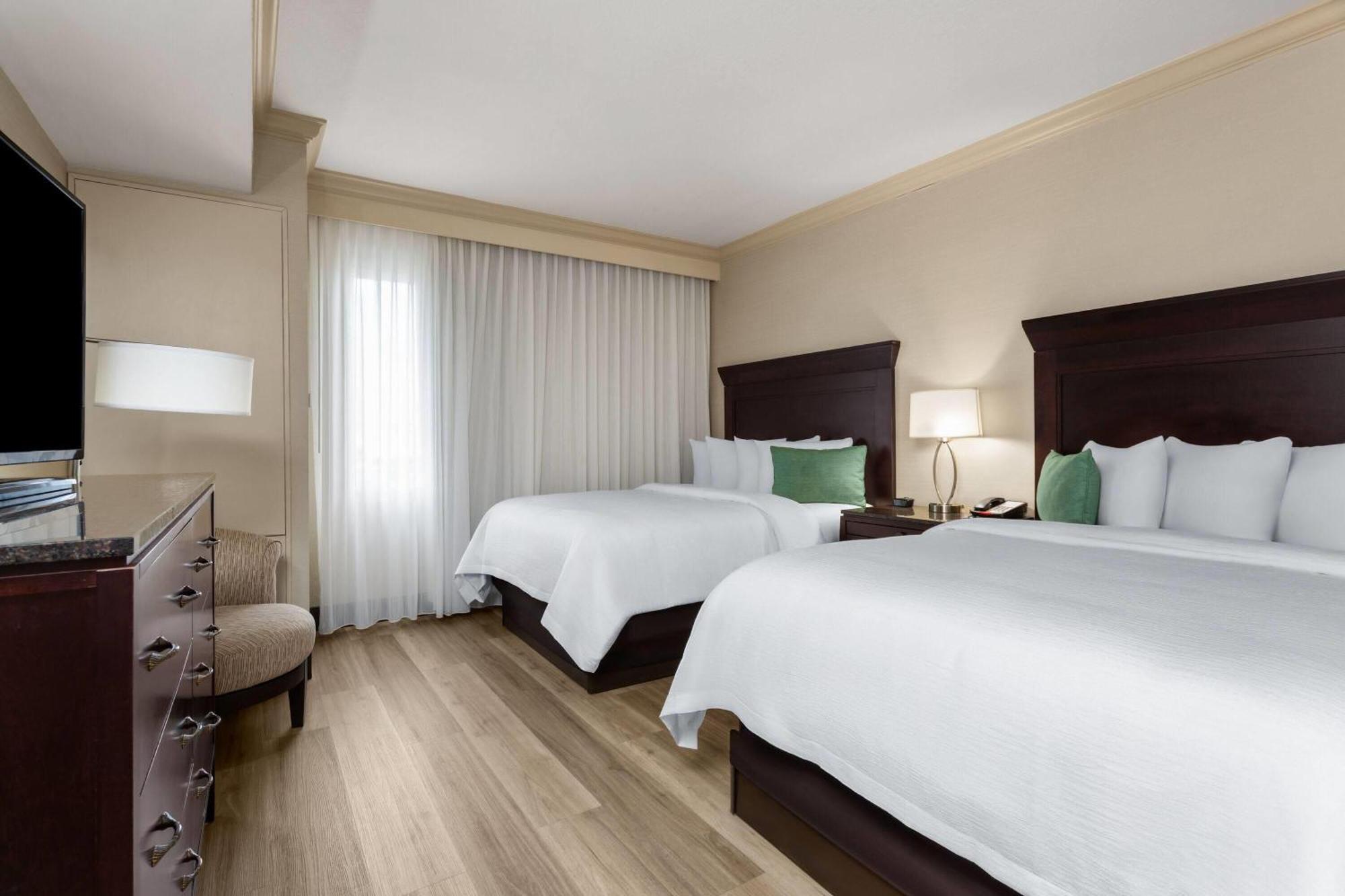 One-Bedroom Suite with Two Queen Beds - Non-Smoking,1710607214:JPEG