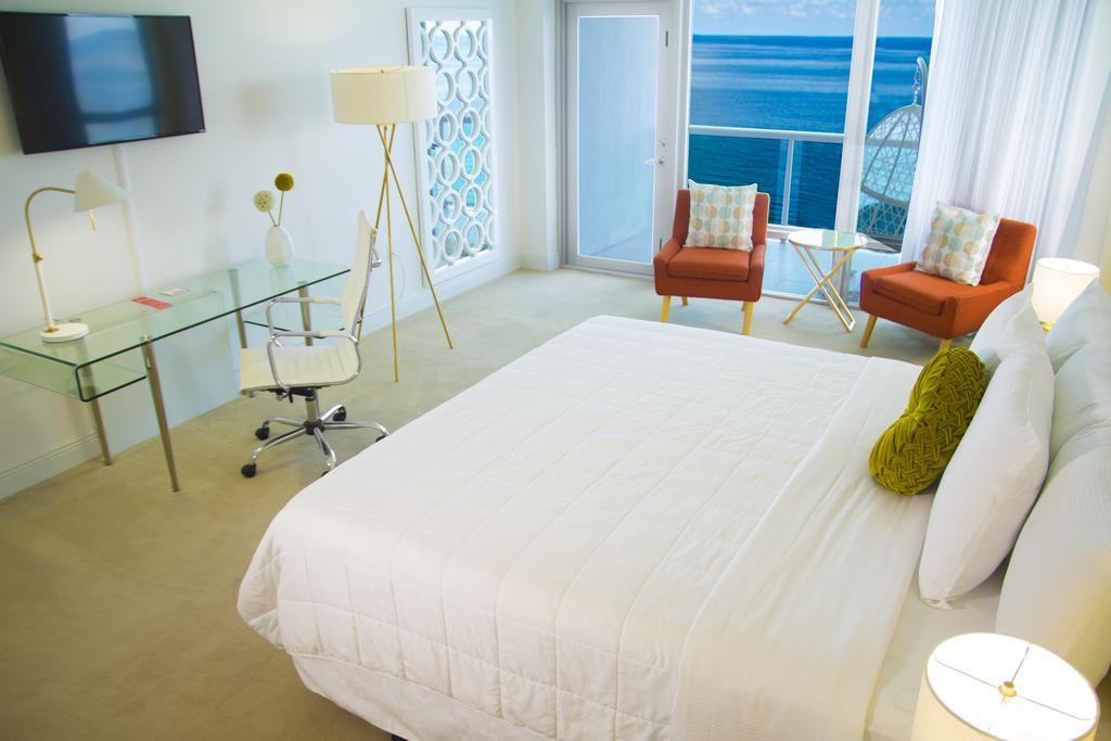 Executive King Ocean Front,382514155:JPEG