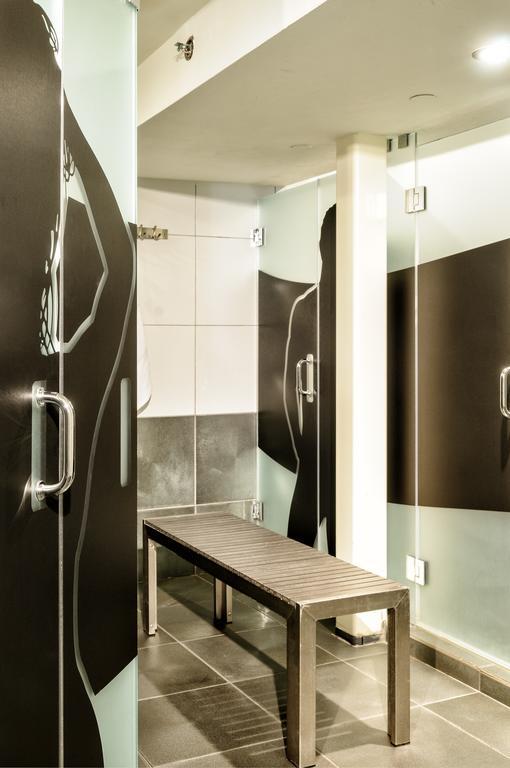 Single Bed in Mixed Dormitory Room,1210998322:JPEG