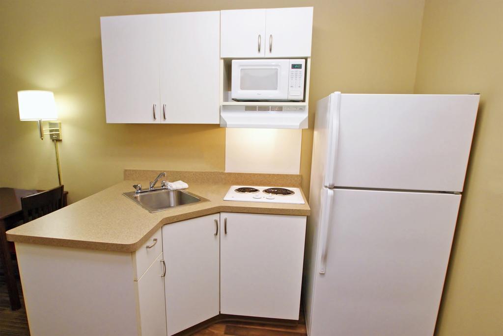 Superior Studio with 2 Double Beds - Non-Smoking,382762054:JPEG