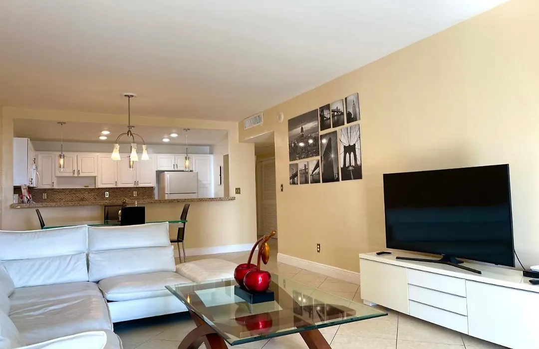 Isles Beach - Luxury Miami Vacation-1