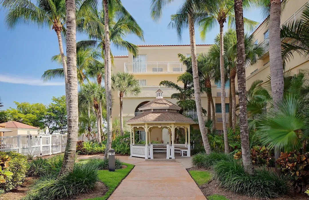 Courtyard By Marriott Fort Lauderdale North/Cypress Creek-1