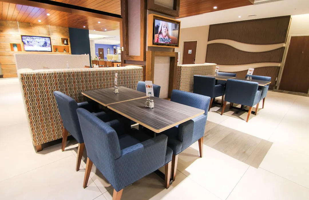 Holiday Inn Express & Suites Miami Airport East By Ihg-1