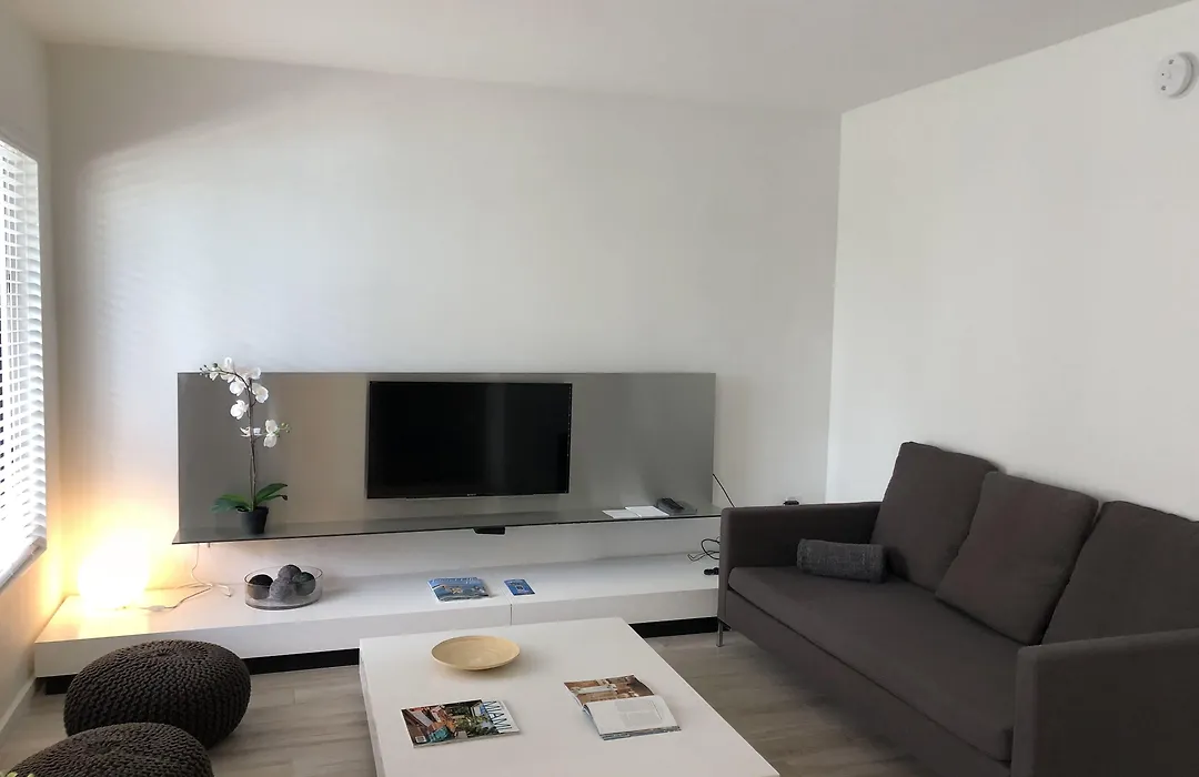 Beach Haus Key Biscayne Contemporary Apartments-1