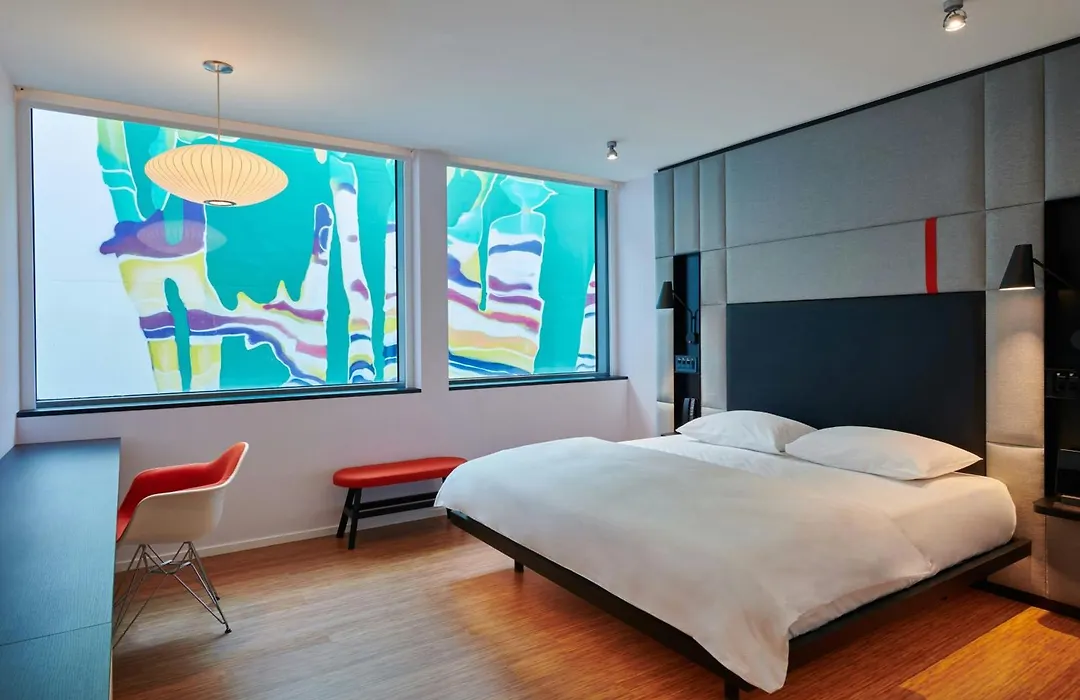 Citizenm Miami Worldcenter-1