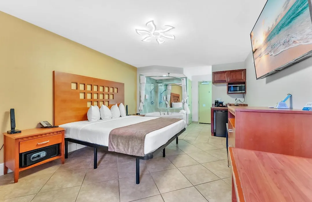 Rodeway Inn & Suites Fort Lauderdale Airport & Cruise Port-1