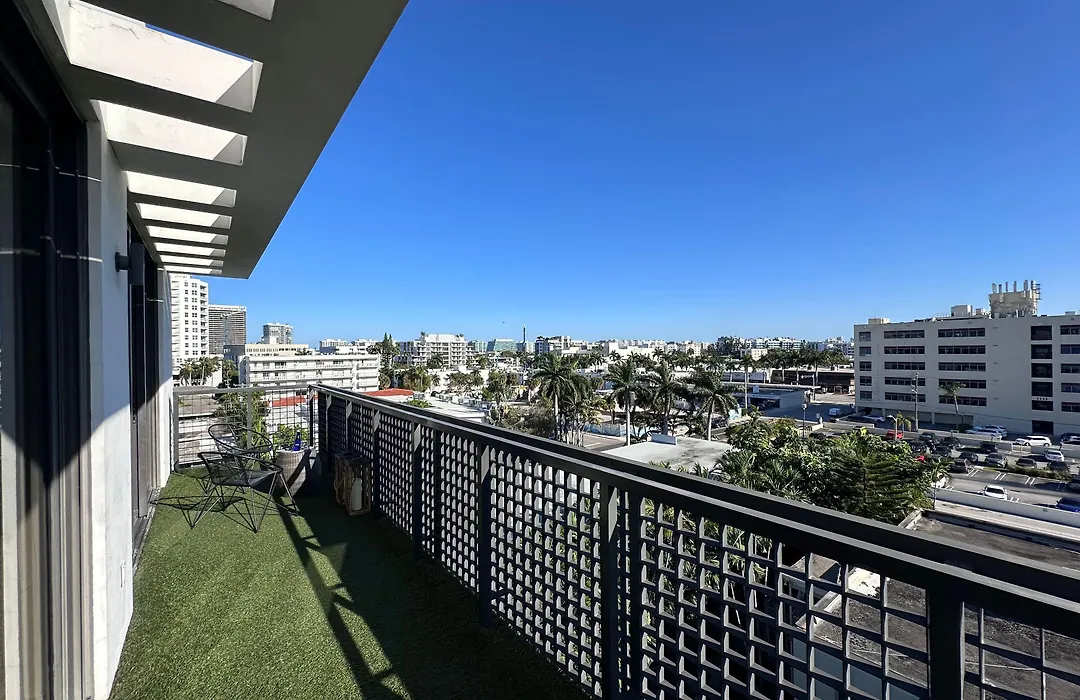 Moderno Residences By Bay Breeze-1