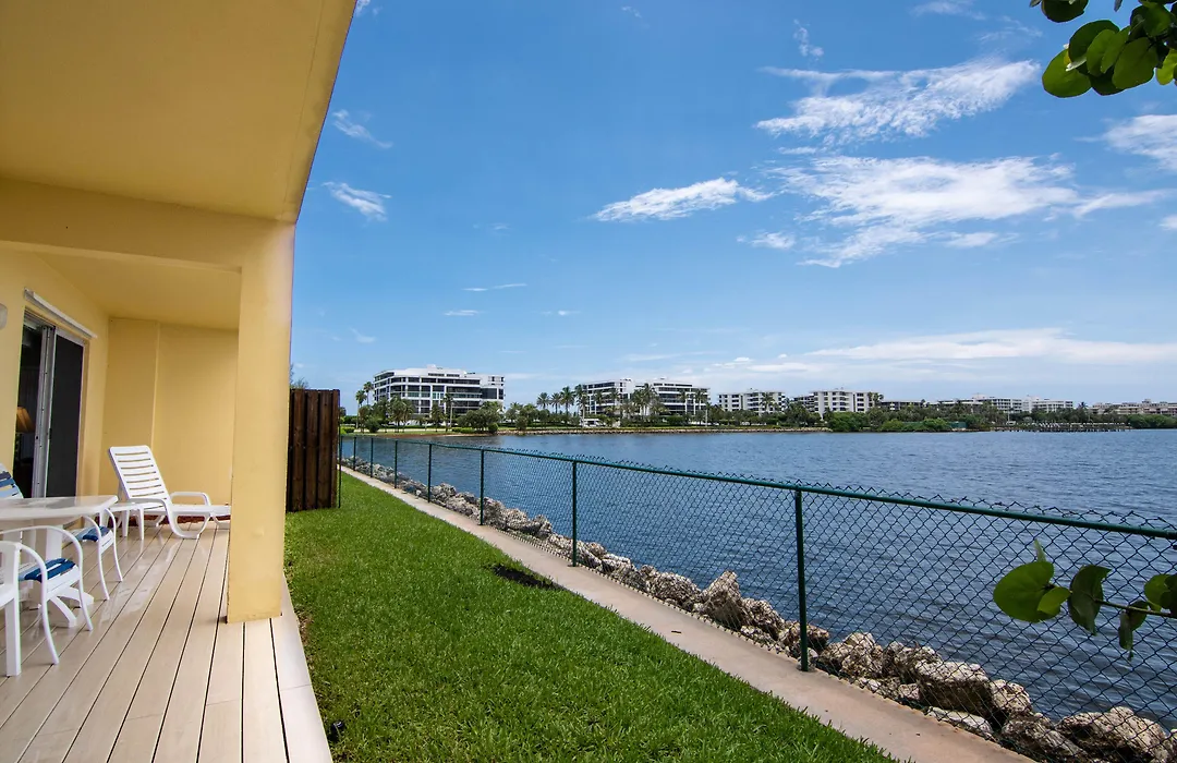 Palm Beach Resort-1