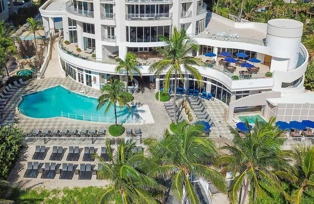 Doubletree By Hilton Ocean Point Resort - North Miami Beach-1