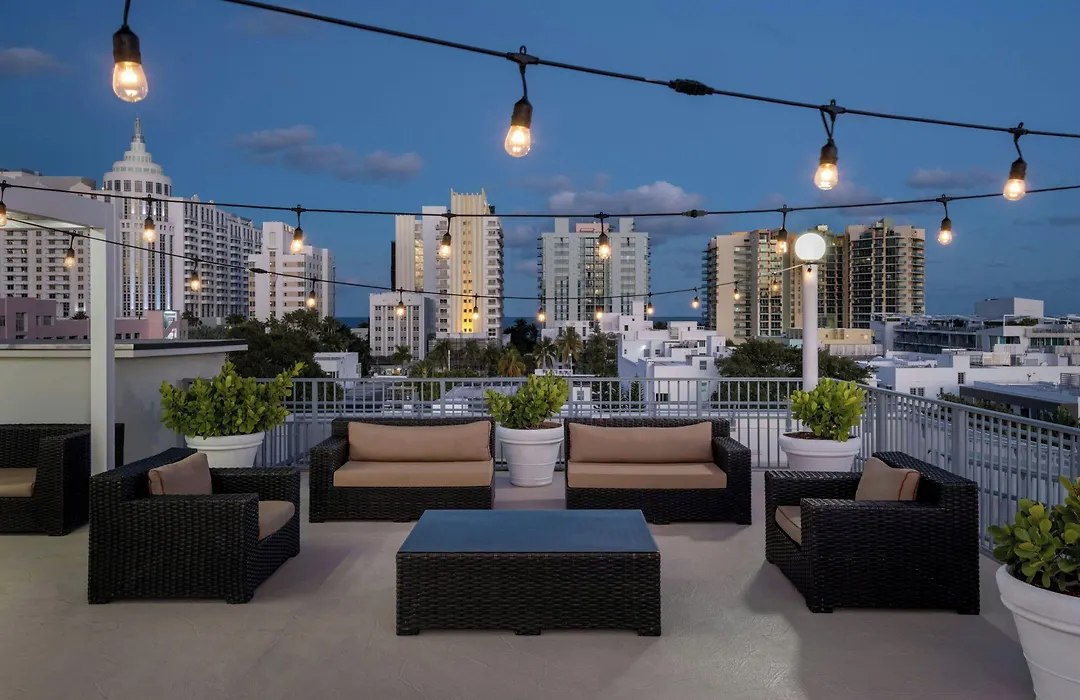 Courtyard Miami Beach South Beach-1