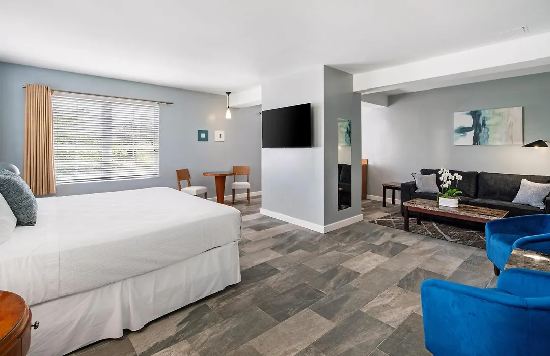 Kasa La Flora Miami Beach-1