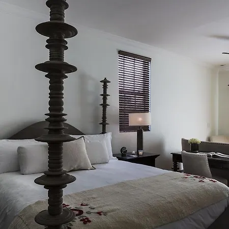 The Claridge-3