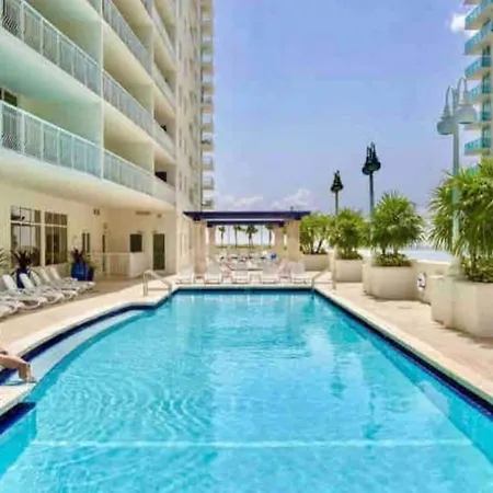 Luxurious 1Br High Rise Condo Brickell-Free Parking-3