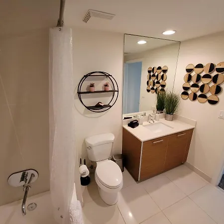 2Br2Bd, Downtown, Cal King-3