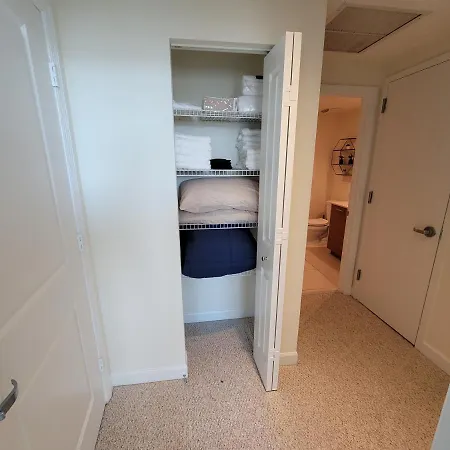 City Place, 2Bd2Br, Walkability 95-2