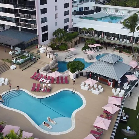 Deluxe Apartments By South Florida Vacations-2