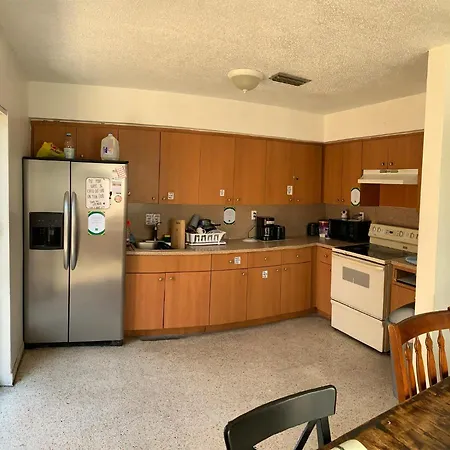 Miami House 2-3