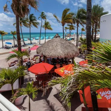 Walkabout 1 Tower Suite In The Heart Of Hollywood Beach-3