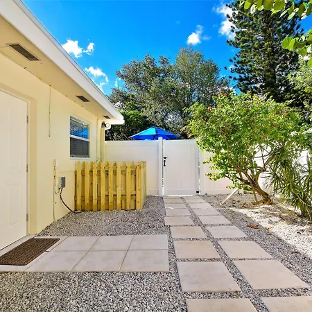 4Br Private Guest Suite Pool Pga Beaches-3