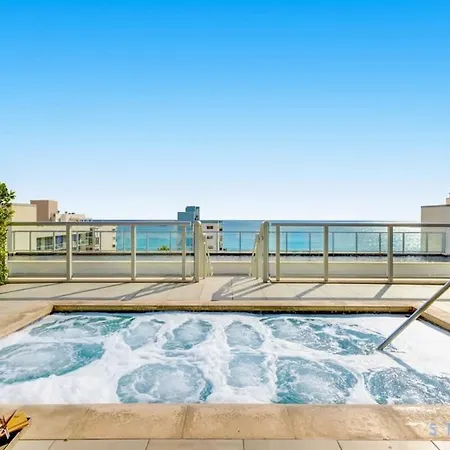 Rooftop Pool & Hot Tub - Gym - Near Beach-2