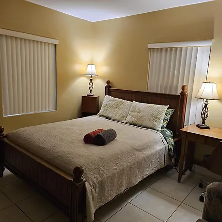 Royal Poinciana Stay-2