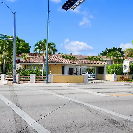 Oyo Hotel Coral Gables - Miami Airport-2