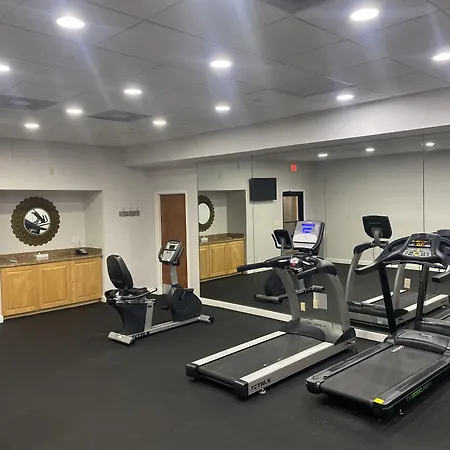 Ramada By Wyndham West Palm Beach Airport-2
