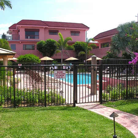 Away Inn-2