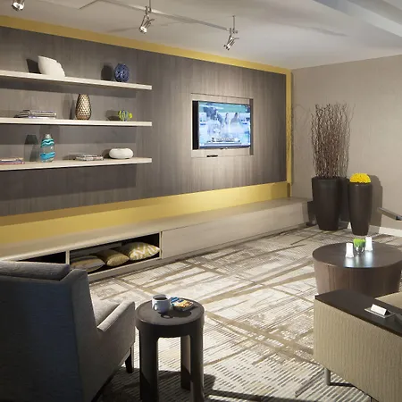 Courtyard By Marriott Palm Beach Jupiter-2