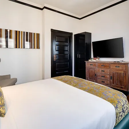Hotel Croydon-3