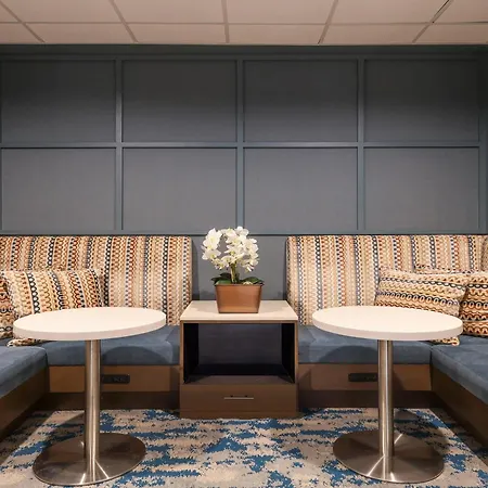 Hampton Inn Miami-Coconut Grove/Coral Gables-3