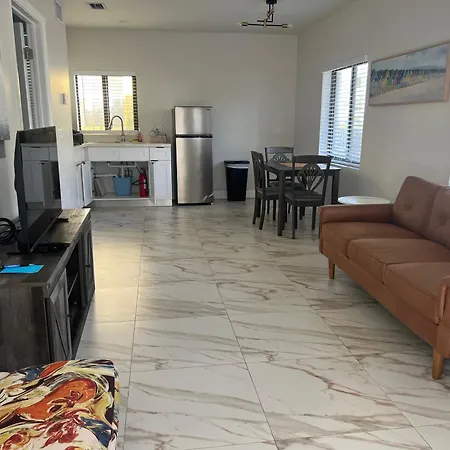 Dee Jay Beach Resort-2