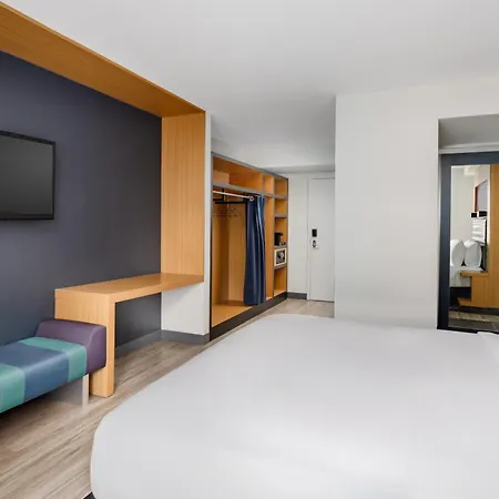 Aloft By Marriott Miami - Brickell-3