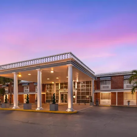Best Western Palm Beach Lakes-3
